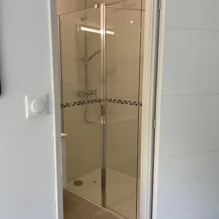 Independante Proche Du Futuroscope